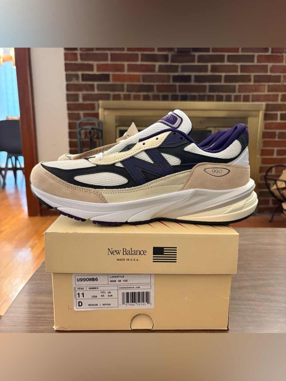 Brand new never worn Men’s New Balance 990v6 in white & purple.  Size 11